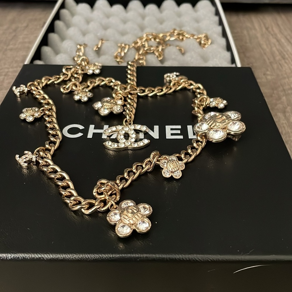 CHANEL VINTAGE BELT or NECKLACE, Circa 2002